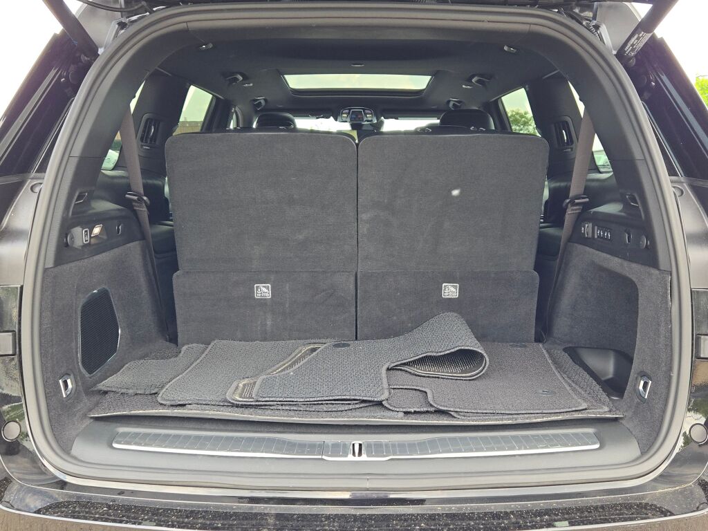 2024 Jeep Grand Cherokee L Summit photo 18