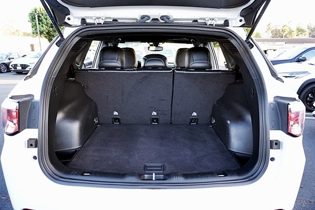 Used 2023 White Jeep Trailhawk image 13