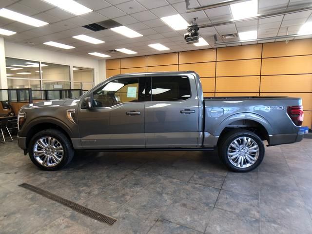2025 Ford F-150 King Ranch photo 4