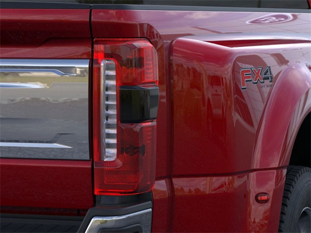 2026 Ford F-450 King Ranch photo 21