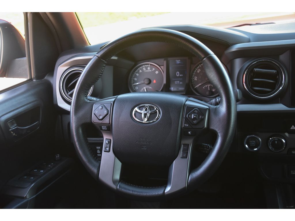 2019 Toyota Tacoma TRD 4x4 photo 12