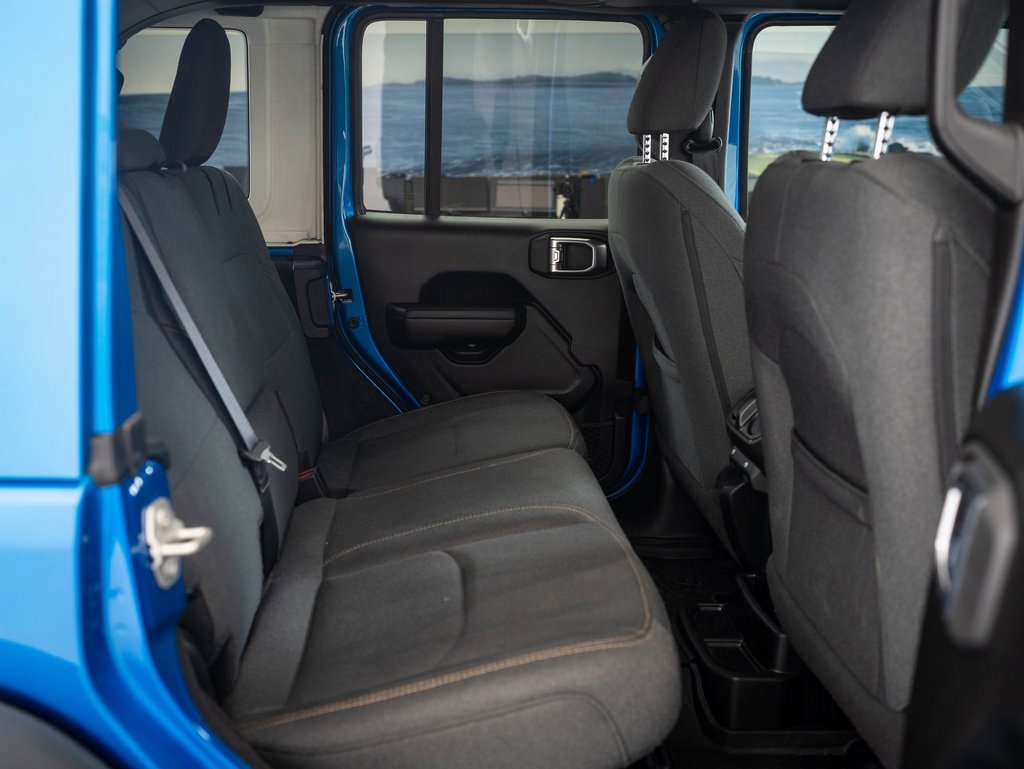 2024 Jeep Wrangler Willys 4xe photo 35