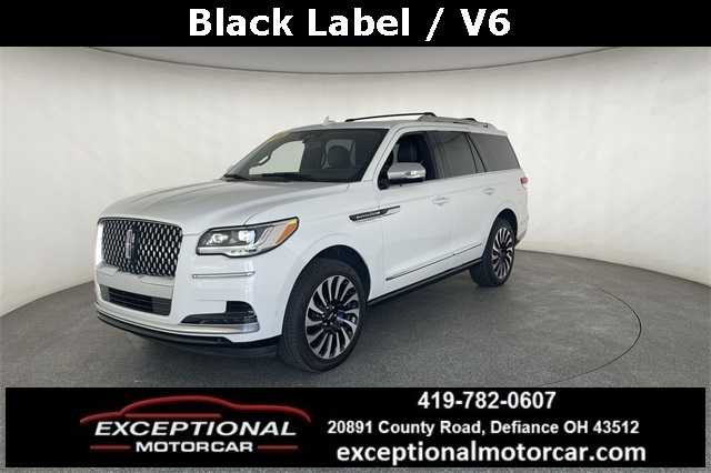 2024 Lincoln Navigator Black Label's photo