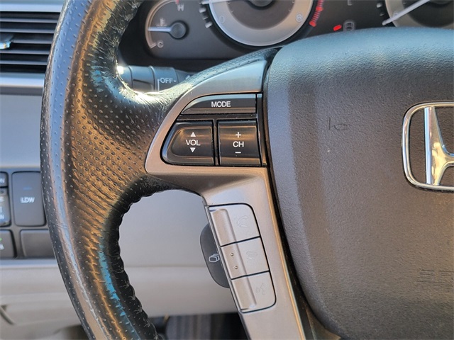 2016 Honda Odyssey Touring Elite photo 19