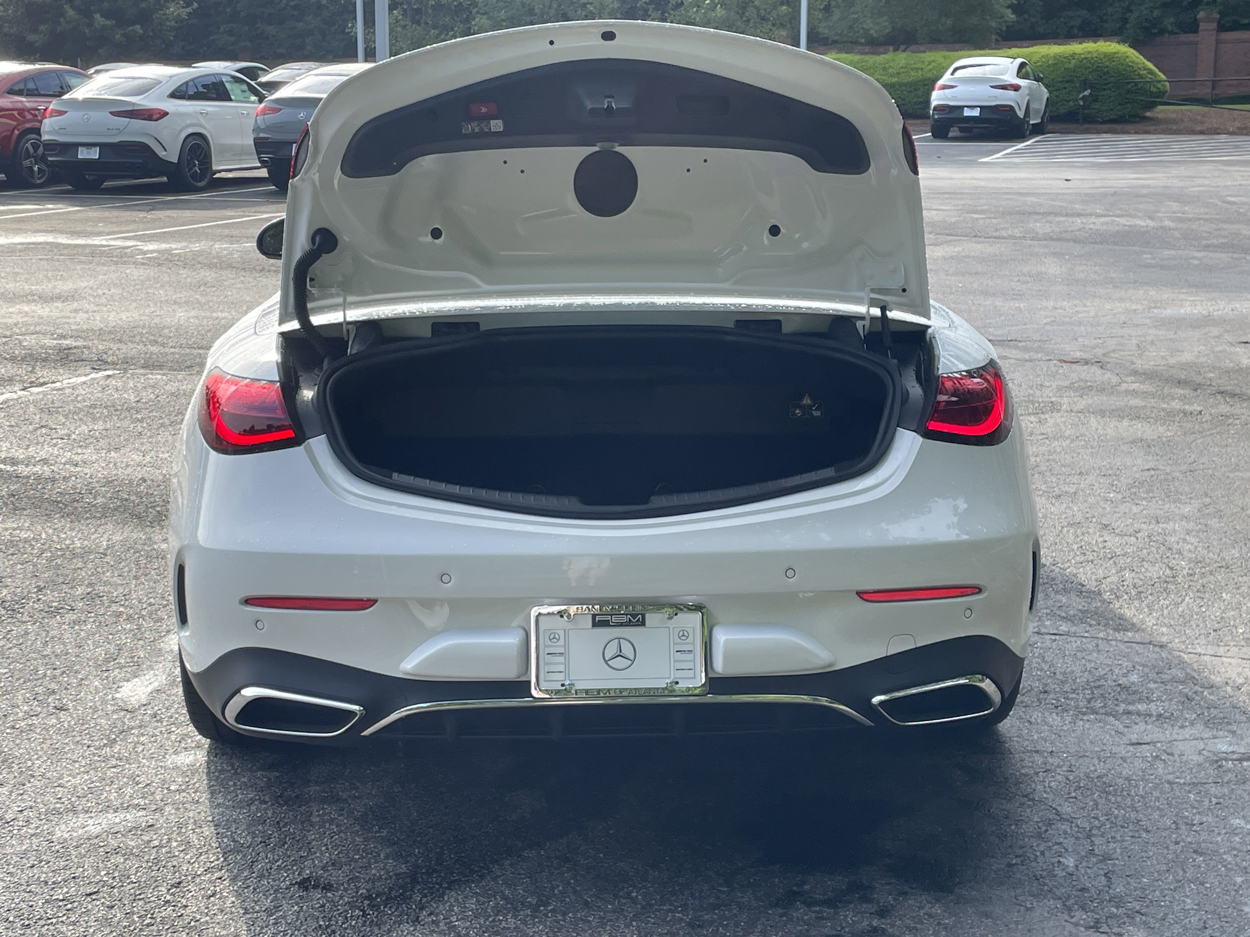 2026 Mercedes Benz CLE 300 4MATIC Cabriolet photo 4