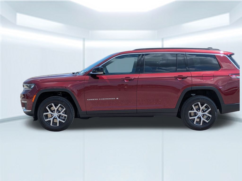 2025 Jeep Grand Cherokee Limited photo 2