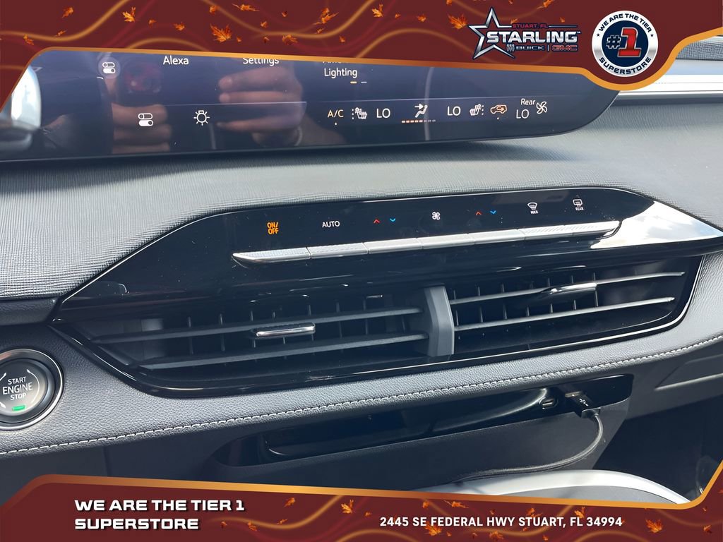 2025 Buick Enclave Sport Touring photo 29