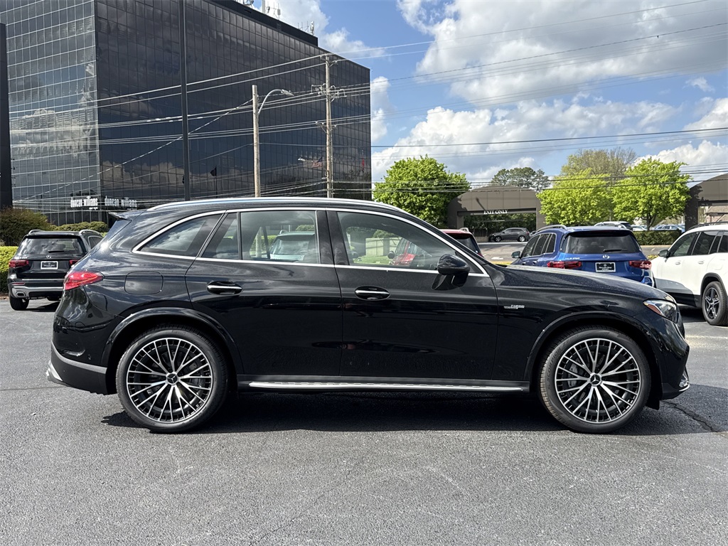 2025 Mercedes Benz GLC 43 AMG photo 6