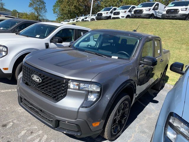 2025 Ford Maverick XLT photo 4