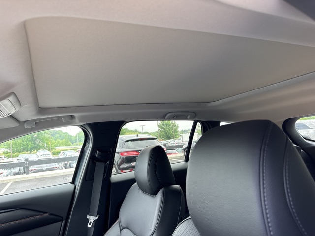 2025 Mazda CX-50 Premium photo 10