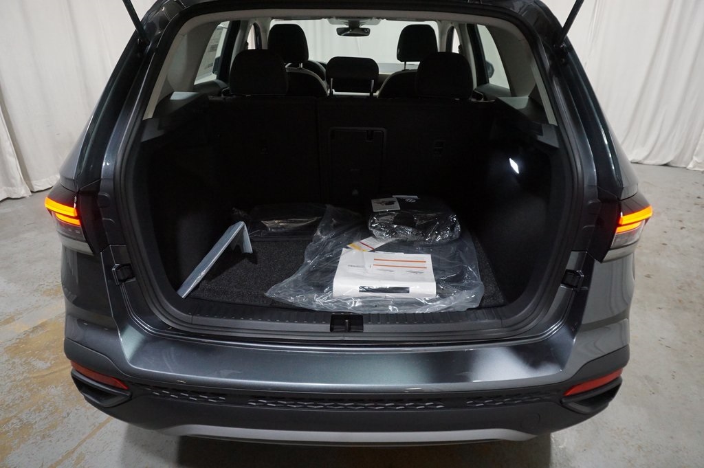 2025 Volkswagen Taos S photo 18