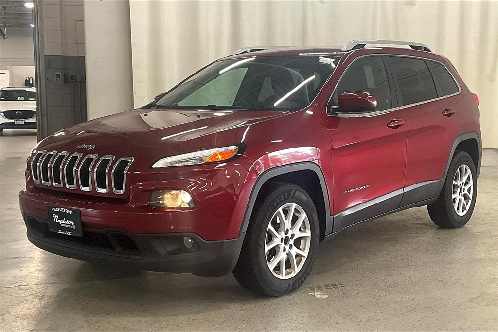 2015 Jeep Cherokee Latitude photo 9