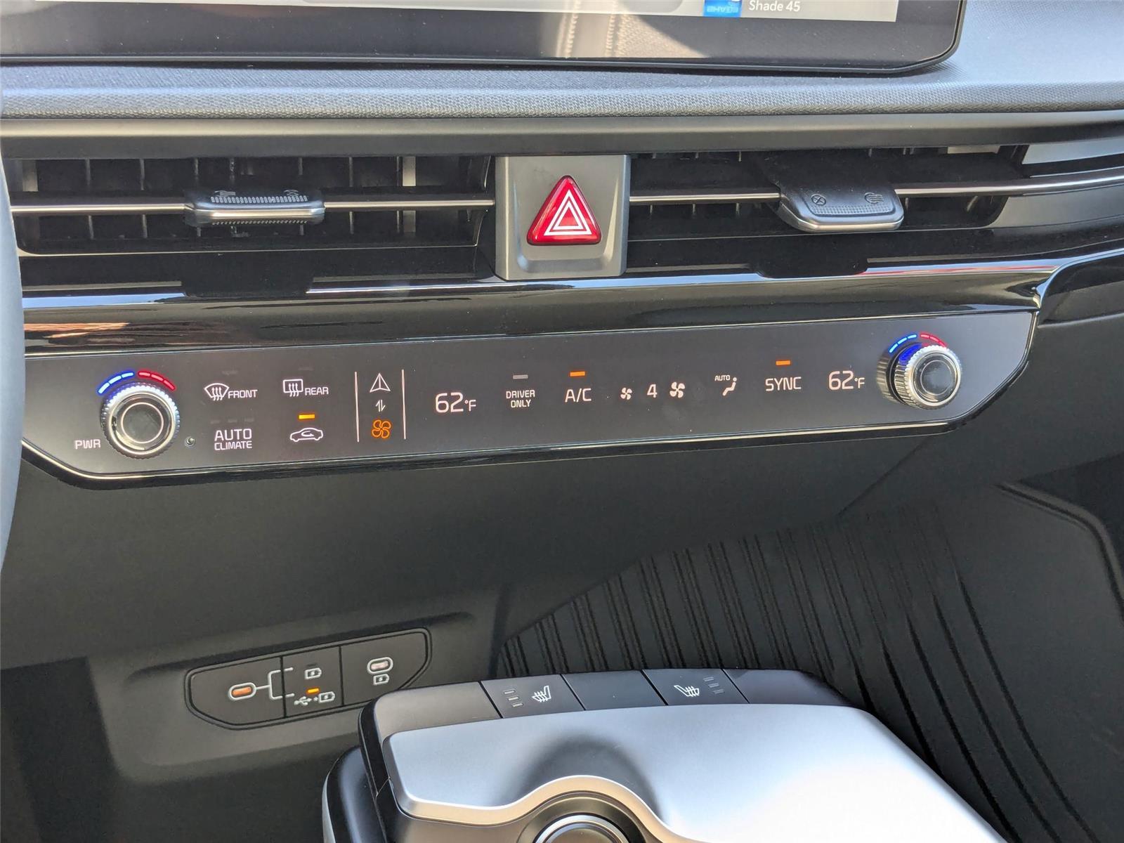 2025 Kia EV6 Light photo 24