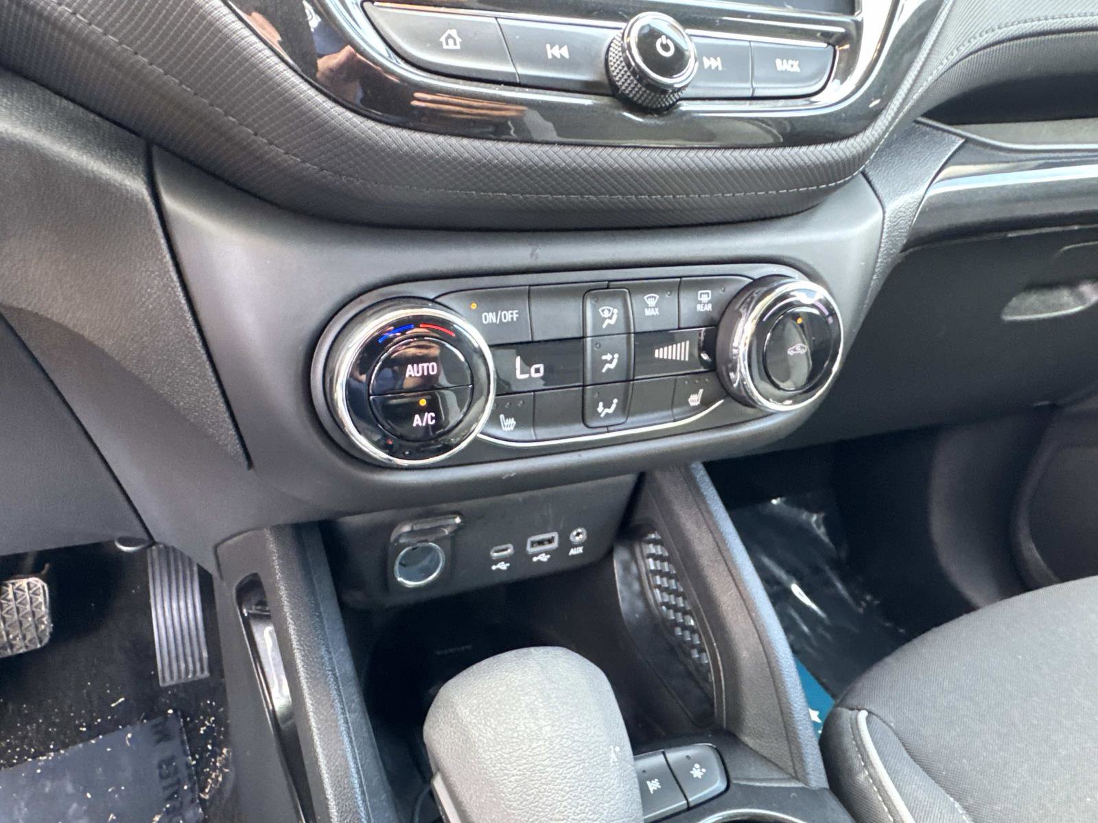 2022 Chevrolet Trailblazer LT photo 22