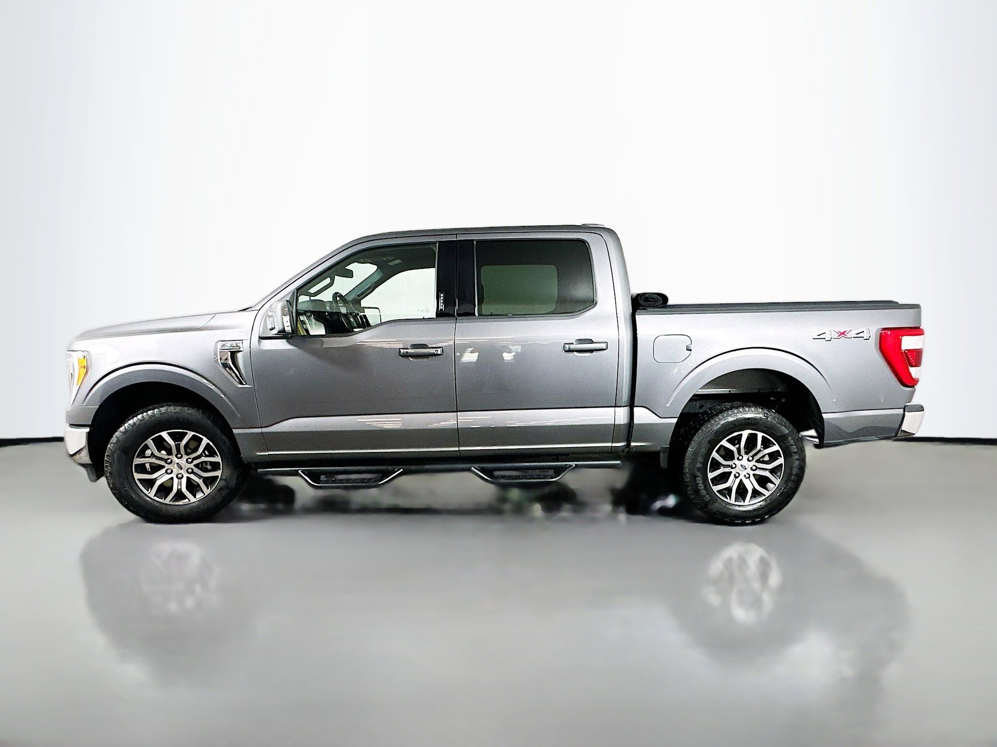 2022 Ford F-150 Lariat photo 4