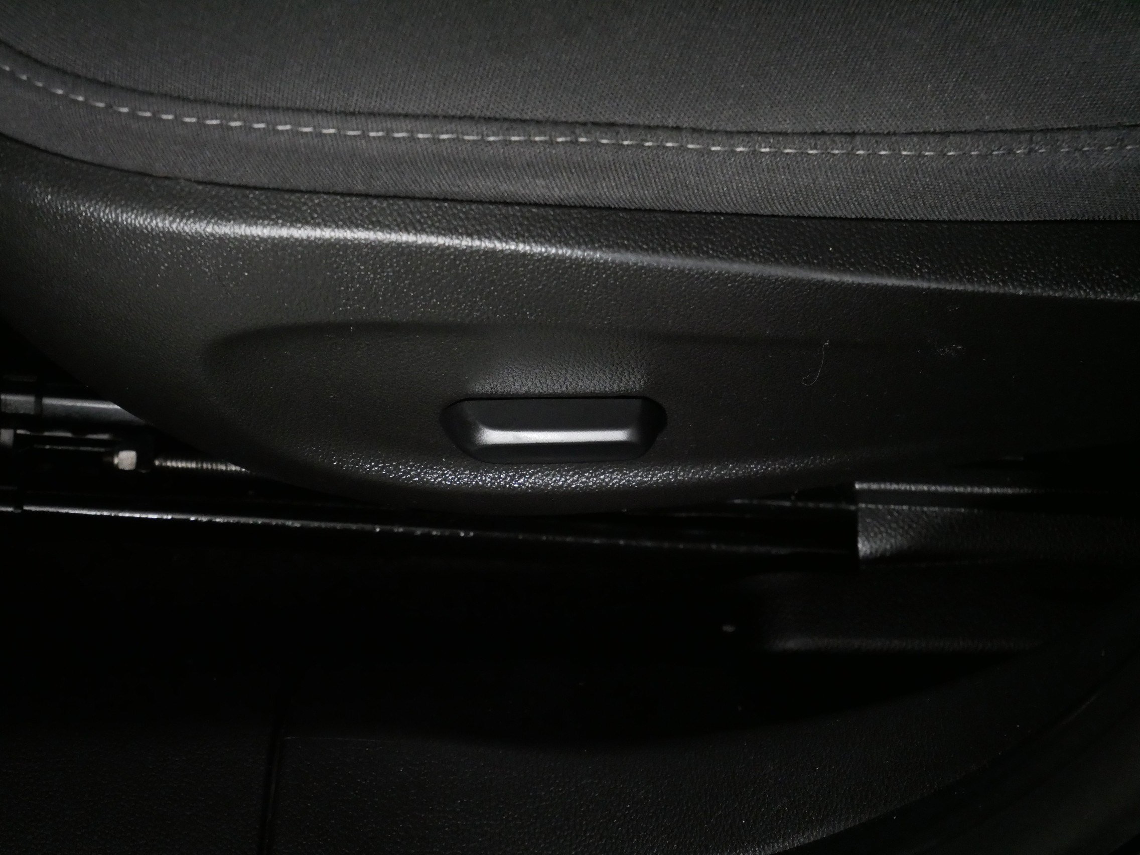 2012 Chevrolet Cruze photo 18