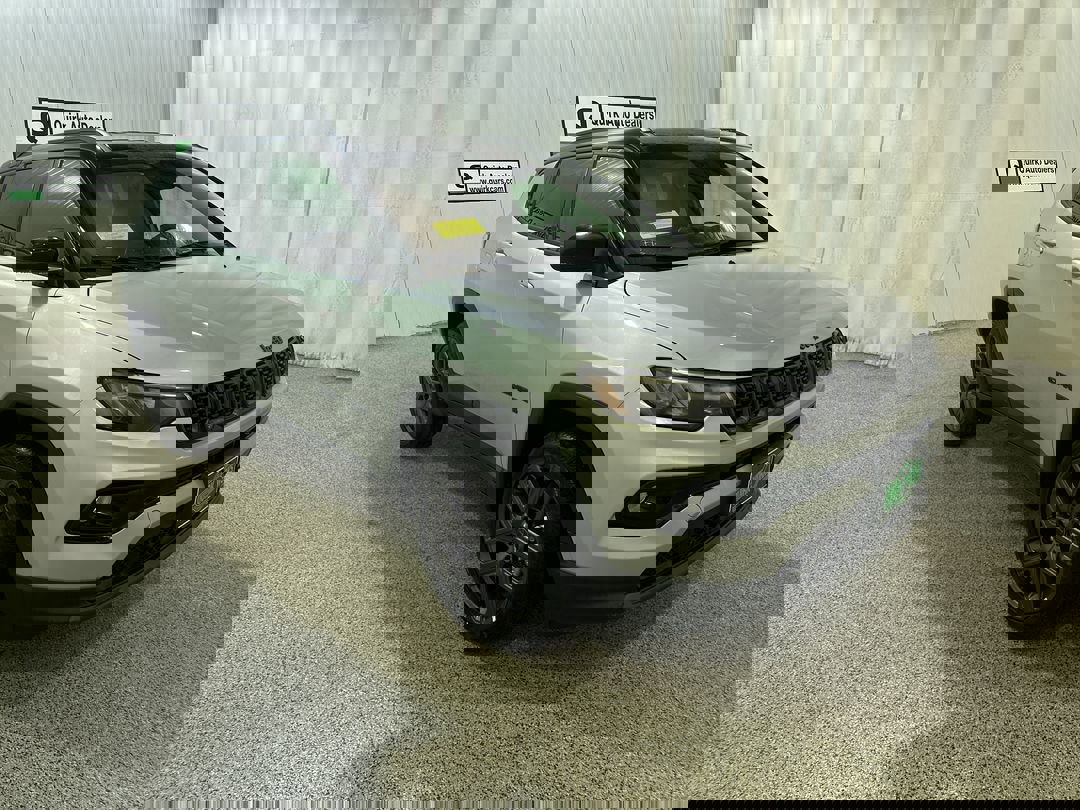 2026 Jeep Compass Limited Altitude's photo