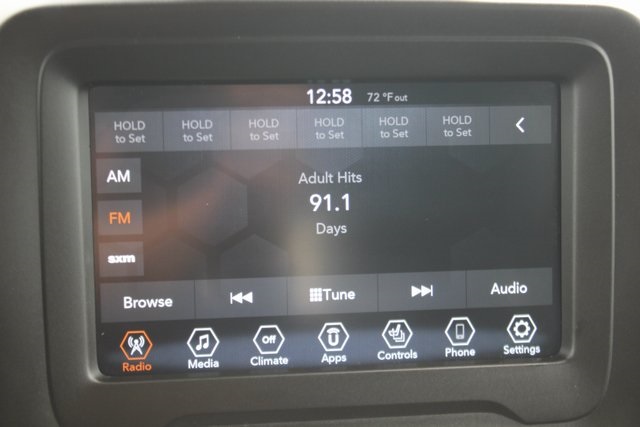 2020 Jeep Renegade Latitude photo 5