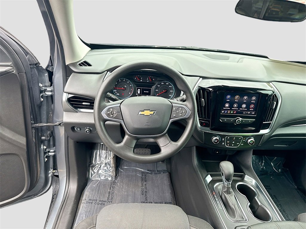 2021 Chevrolet Traverse LS photo 21