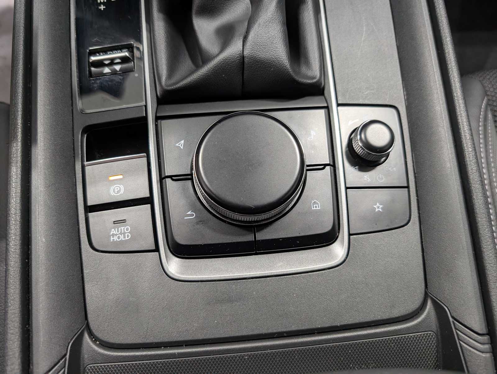 2025 Mazda CX-50 2.5 S Preferred photo 22
