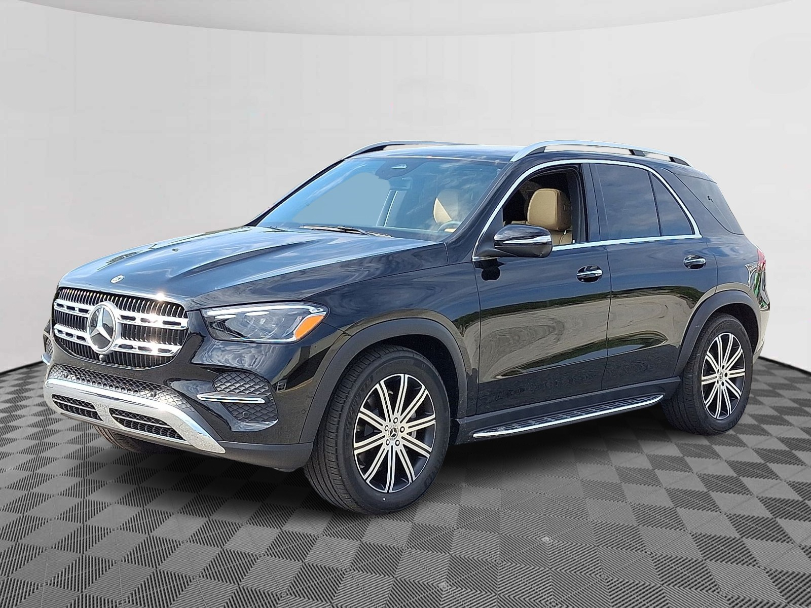 2026 Mercedes Benz GLE 350 4MATIC photo 2