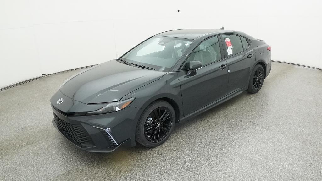 2026 Toyota Camry SE's photo