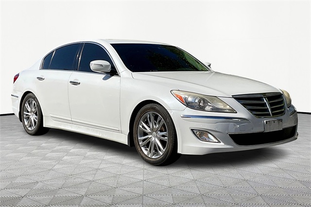 2013 Hyundai Genesis