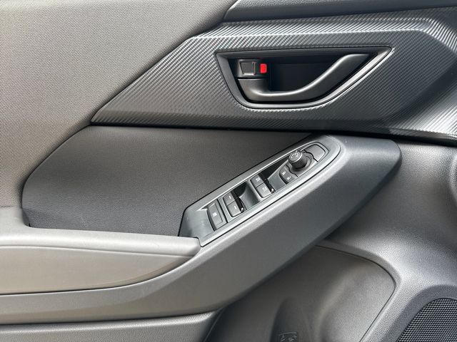 2025 Subaru Crosstrek Base photo 11
