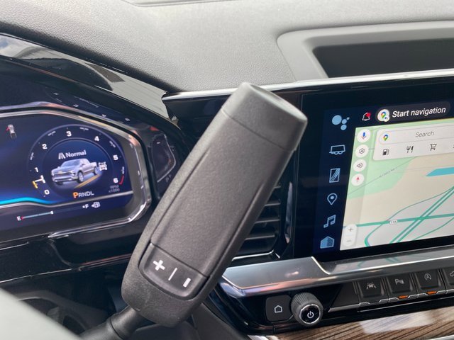 2025 Chevrolet Silverado 1500 LT photo 24