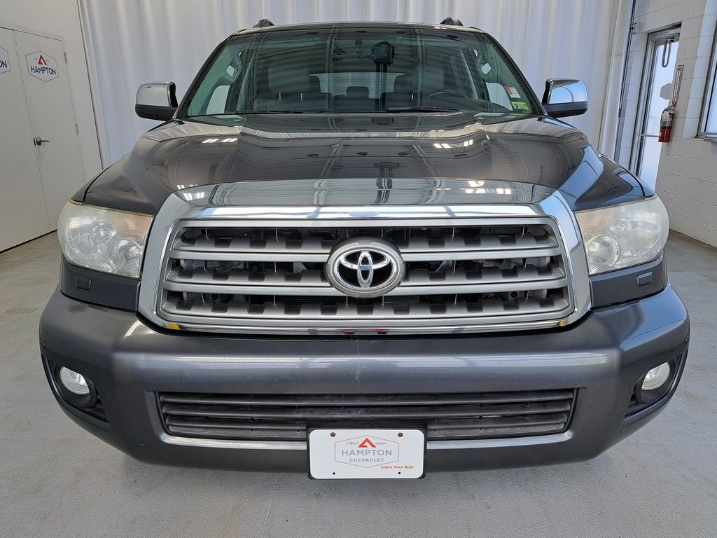 2014 Toyota Sequoia Limited photo 3