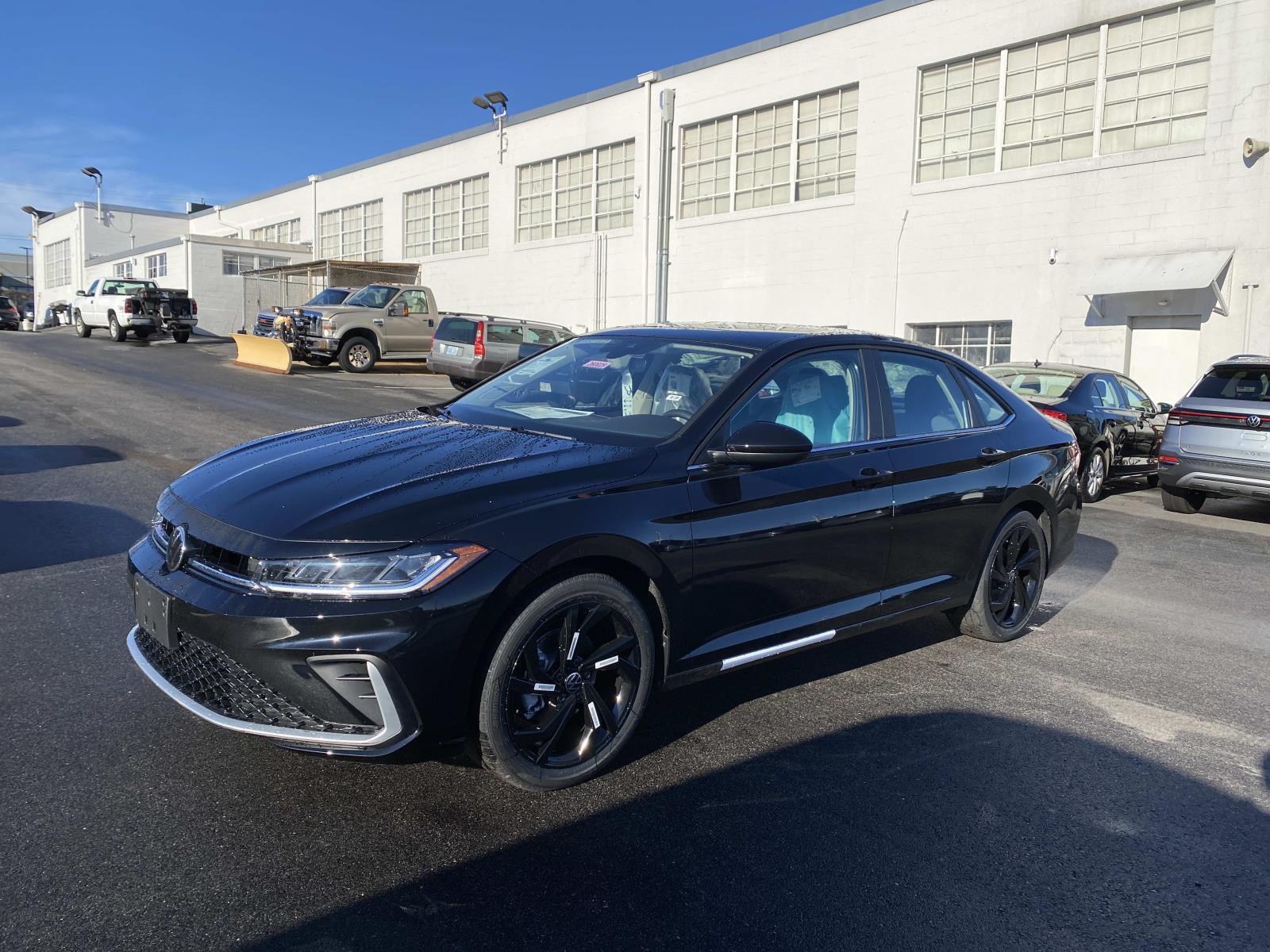 2026 Volkswagen Jetta SE's photo