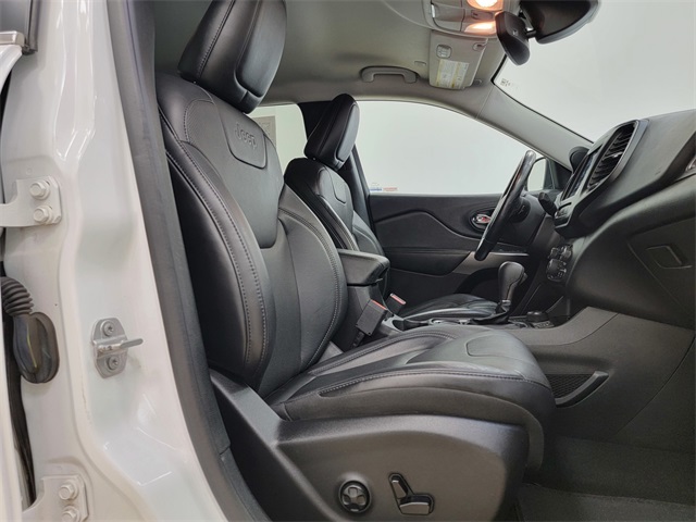 2021 Jeep Cherokee Latitude Lux photo 19