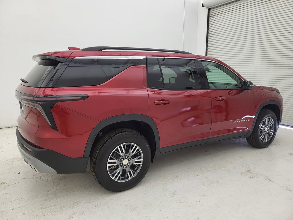 2026 Chevrolet Traverse photo 12