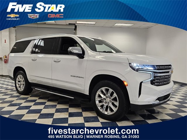 2023 Chevrolet Suburban Premier's photo