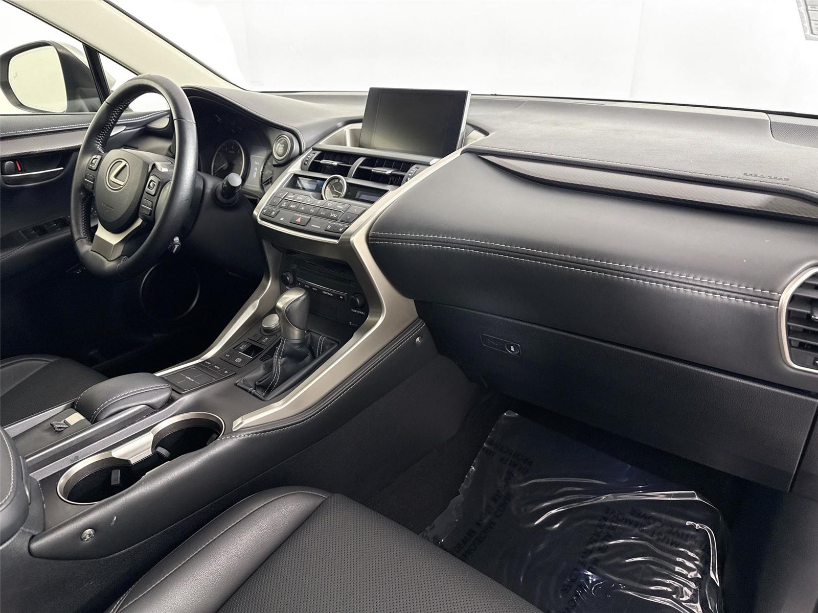 2017 Lexus NX 200t Luxury photo 47