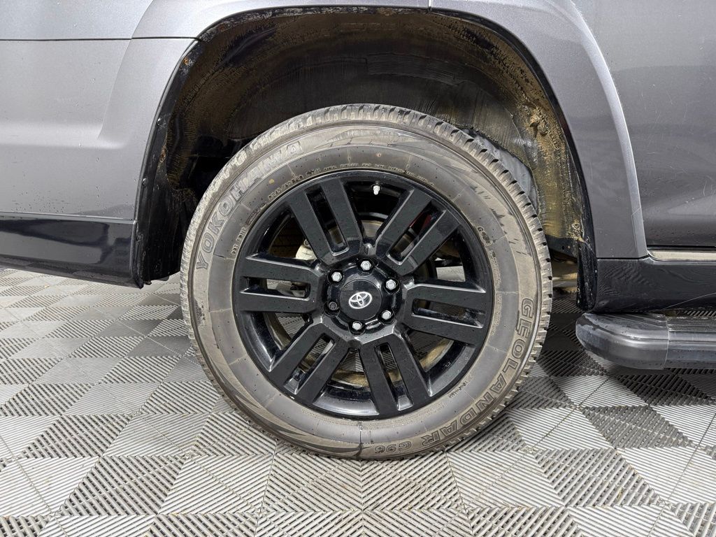 2021 Toyota 4Runner Nightshade Edition photo 8