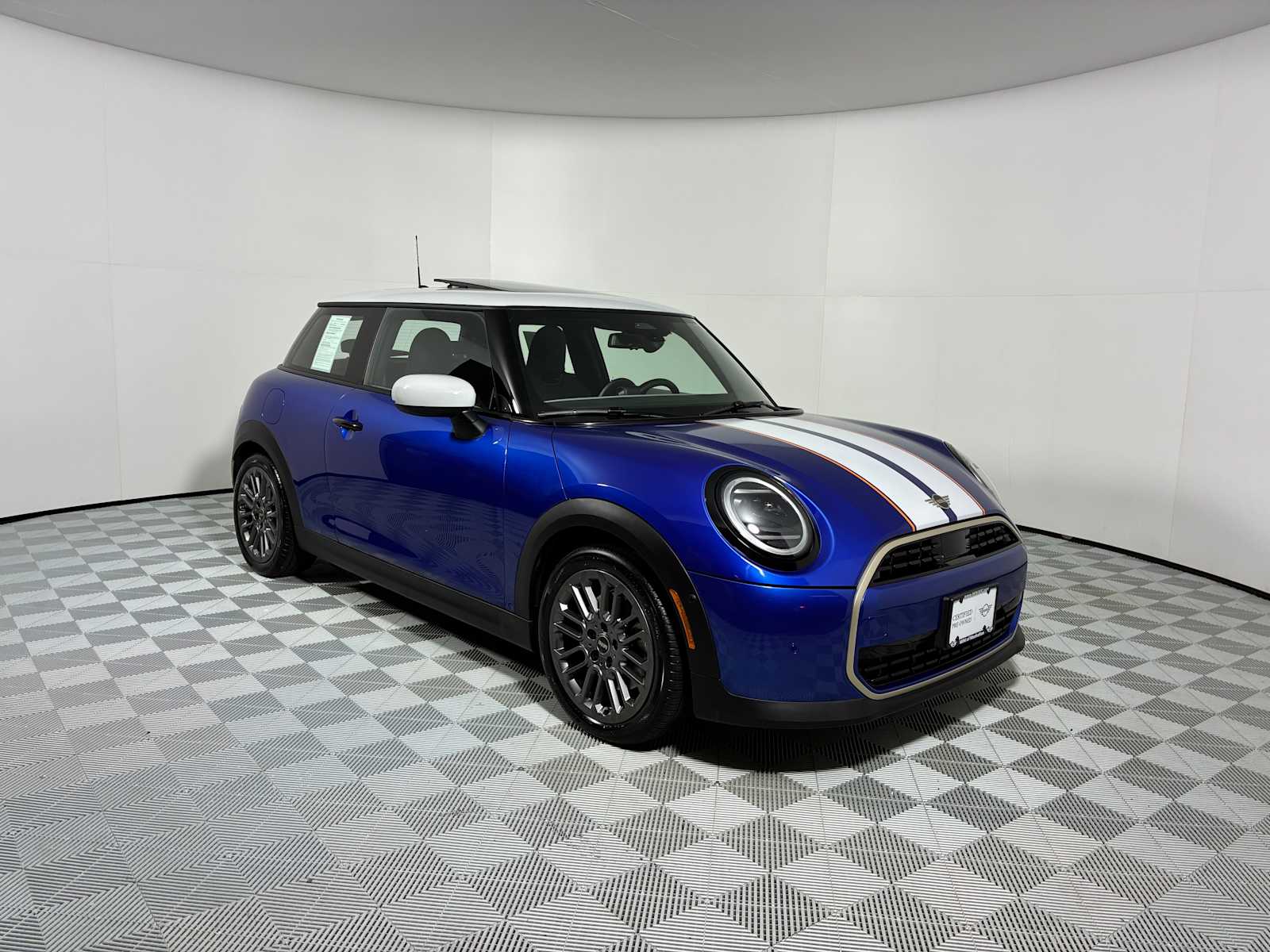 2025 MINI Hardtop 2 Door Base