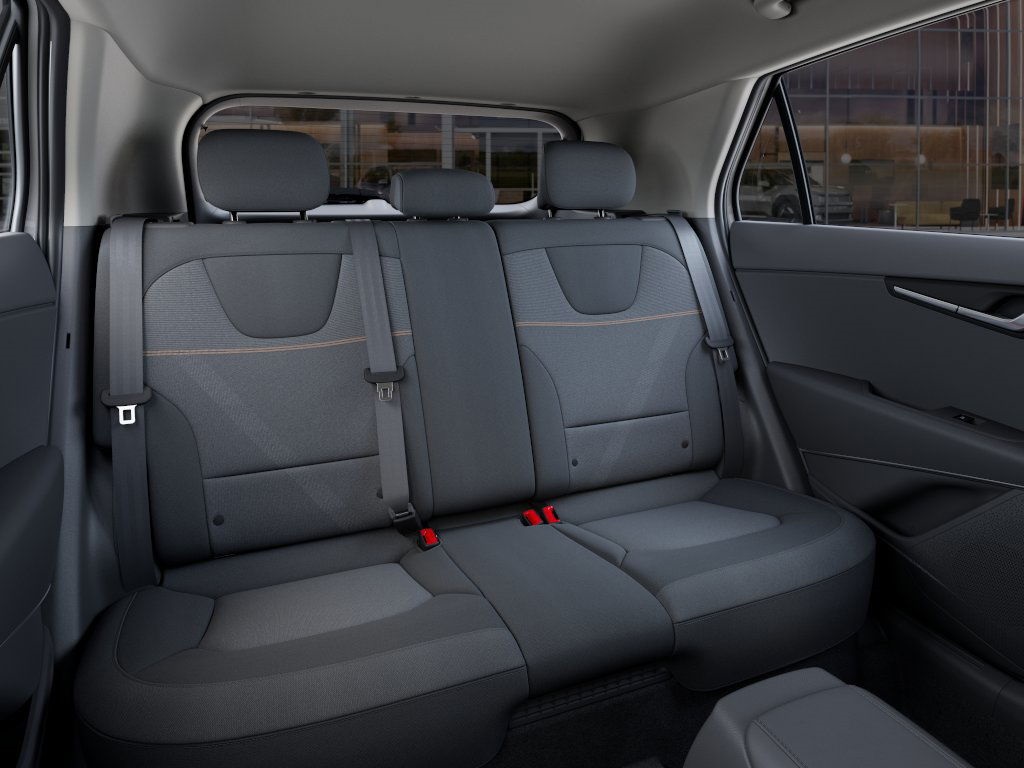 2025 Kia Niro LX photo 15