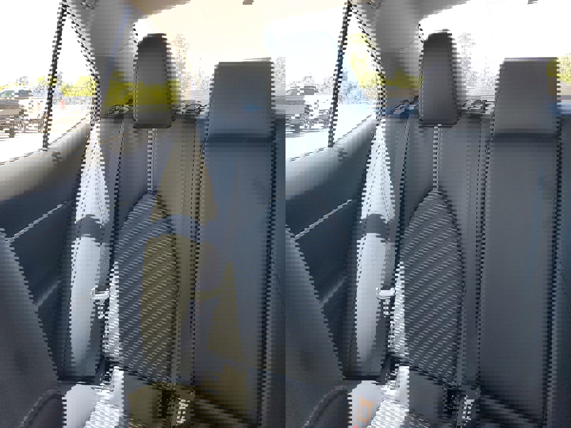 2023 Toyota Camry SE photo 11