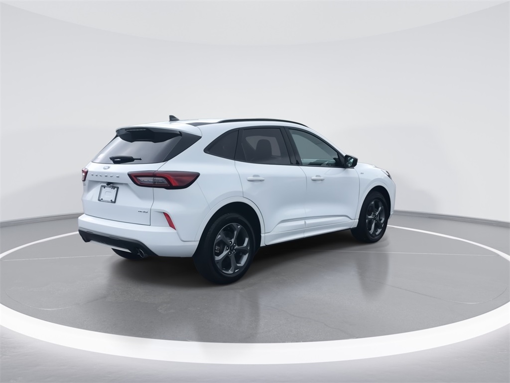 2023 Ford Escape ST-Line photo 8