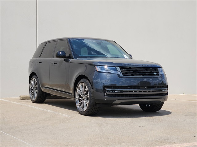2025 Land Rover Range Rover SE photo 2