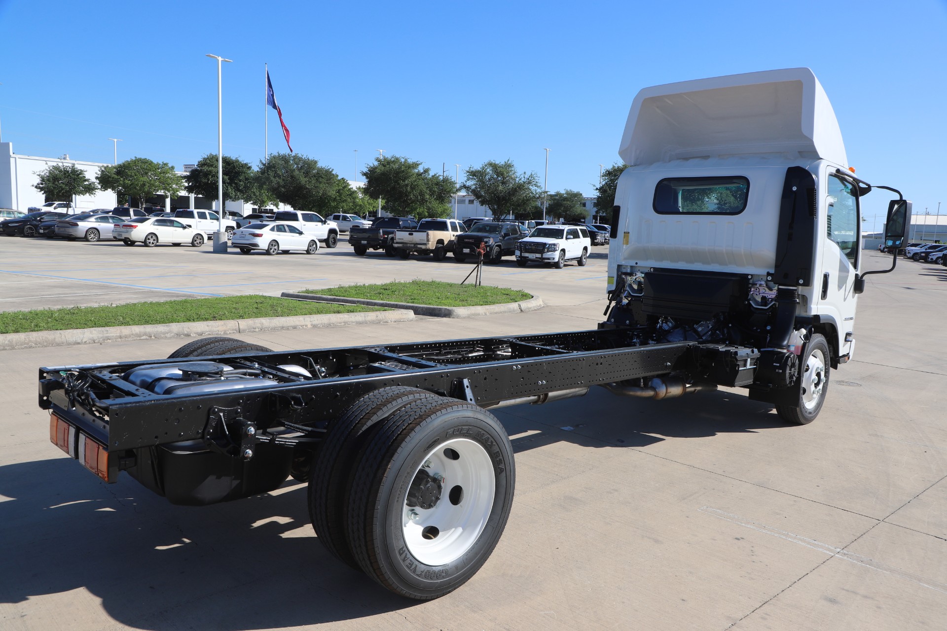 2024 Chevrolet Silverado 4500HD photo 4