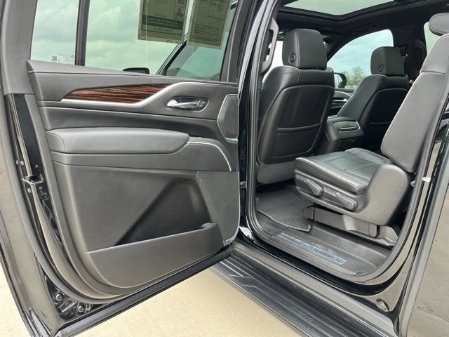 2023 Cadillac Escalade ESV Premium Luxury photo 27