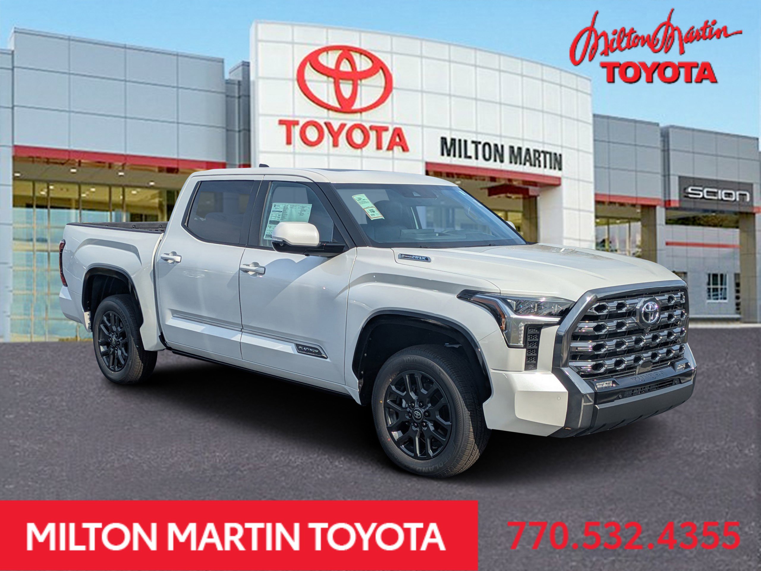 2026 Toyota Tundra Platinum's photo