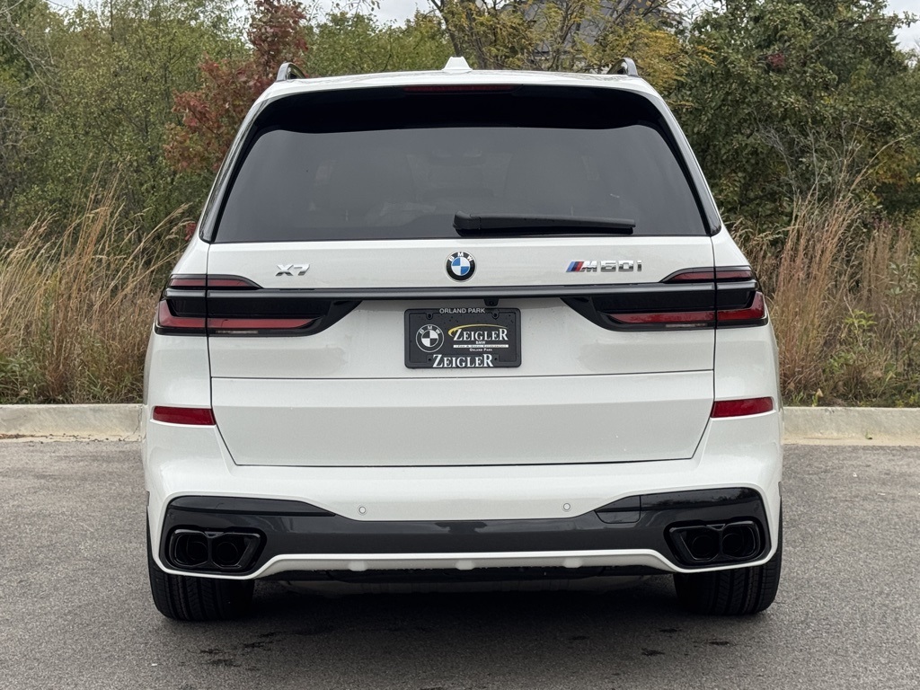 2026 Bmw X7 M60i photo 2