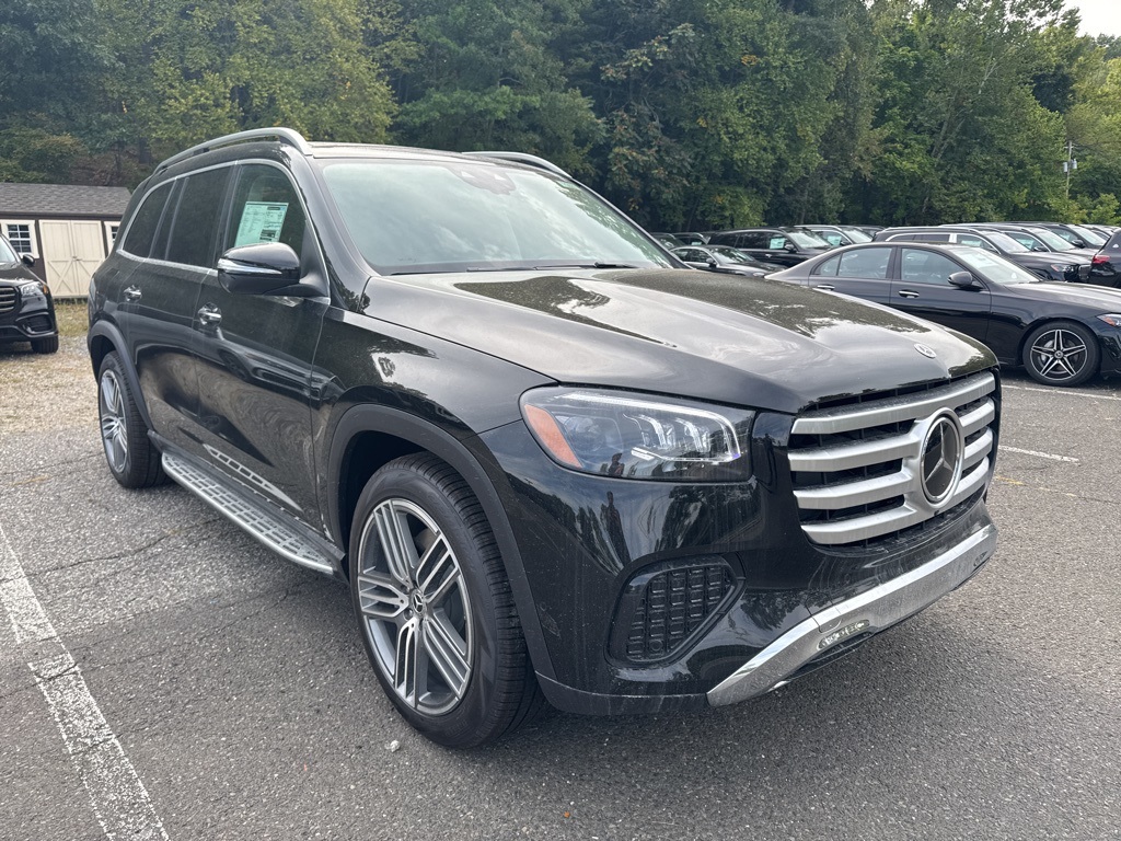 2026 Mercedes-Benz GLS Base's photo