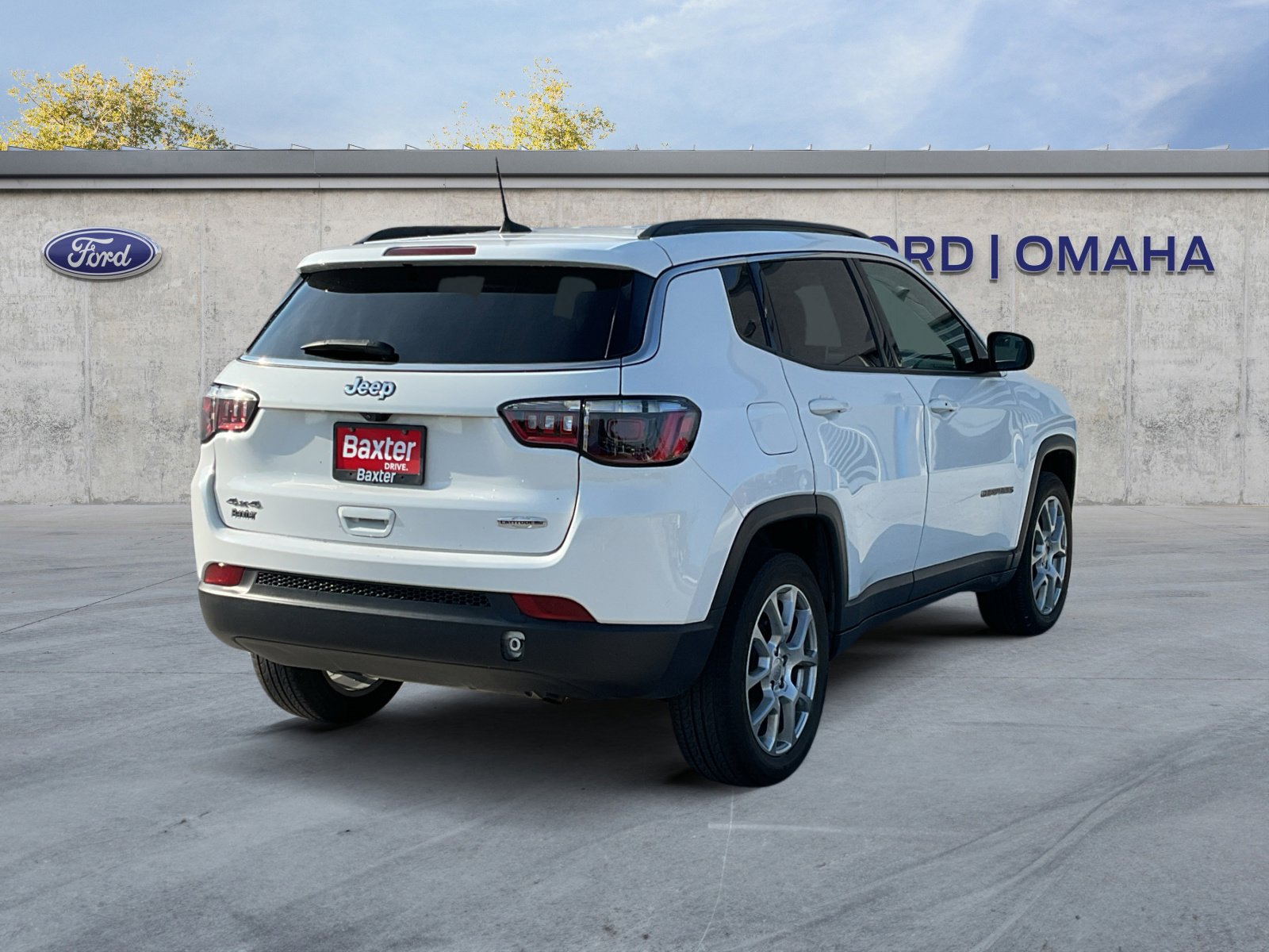 2022 Jeep Compass Latitude Lux photo 8
