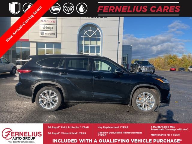 2020 Toyota Highlander Limited photo 4