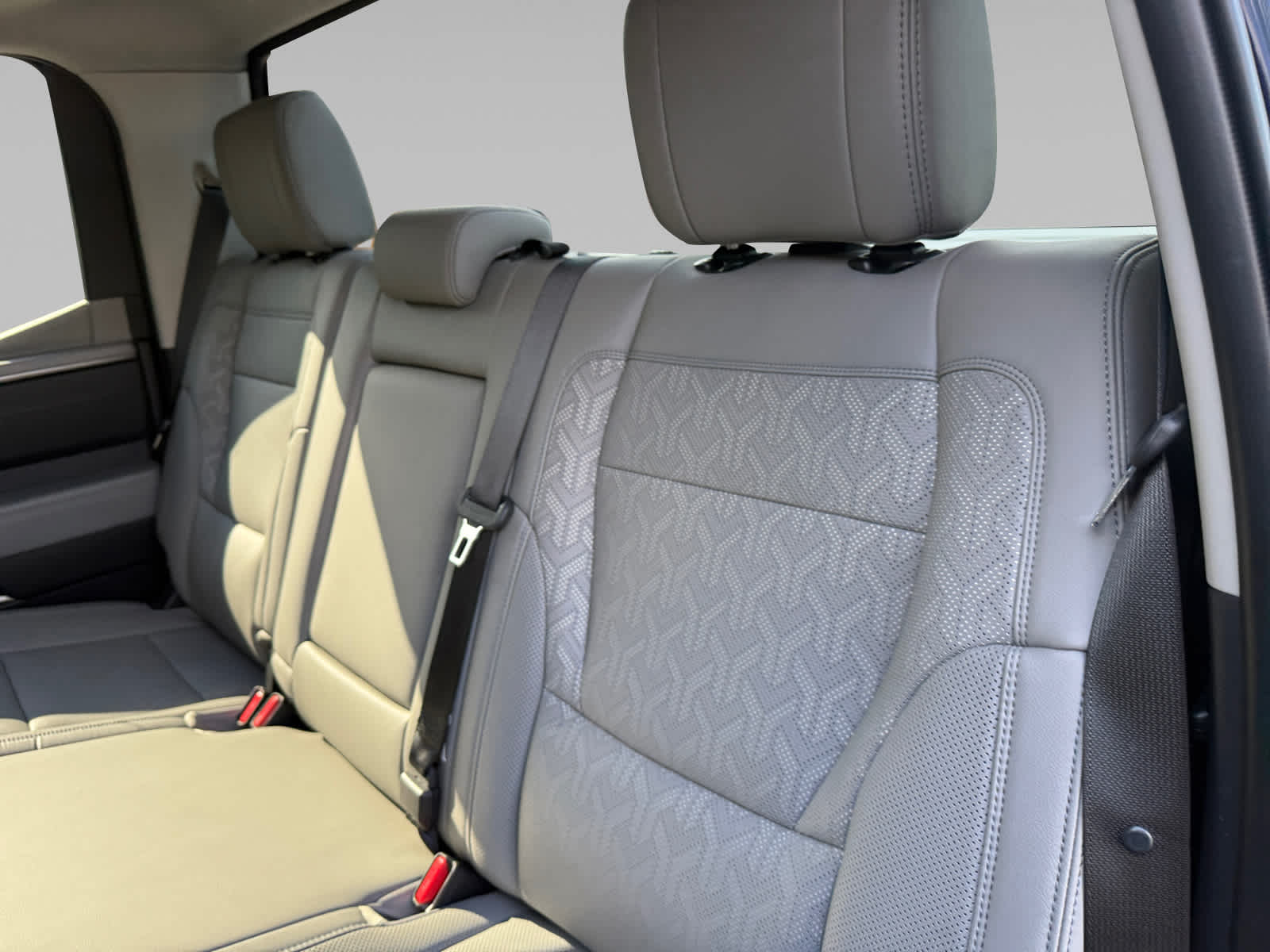 2024 Toyota Tundra Limited photo 12