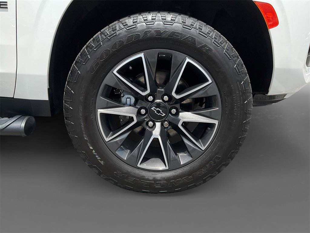2022 Chevrolet Tahoe Z71 photo 13
